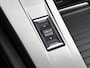 Peugeot 308 SW Allure Hybrid 145pk Automaat | Navigatie via draadloze Apple Carplay / Android auto | Rondomzichtcamera | Climate Control | Adaptieve Cruise Control | Parkeersensoren v+a | Keyless start | Bluetooth | DAB+ radio | Led koplampen | Volledig digitaal instrumentenpaneel | Donker getint glas | 17" lichtmetalen velgen |