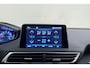 Peugeot 3008 1.2 PureTech Crossway | Achteruitrijcamera | Trekhaak | Cruise control | Navigatie | Airco | Stuurversnellingen | Stuurbediening | Apple carplay/Android auto | Climate control |
