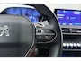 Peugeot 3008 1.2 PureTech Crossway | Achteruitrijcamera | Trekhaak | Cruise control | Navigatie | Airco | Stuurversnellingen | Stuurbediening | Apple carplay/Android auto | Climate control |