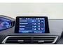 Peugeot 3008 1.2 PureTech Crossway | Achteruitrijcamera | Trekhaak | Cruise control | Navigatie | Airco | Stuurversnellingen | Stuurbediening | Apple carplay/Android auto | Climate control |