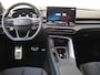 CUPRA Terramar 1.5 TSI e-Hybrid Business | SoH 100% | 360 camera | Bestuurdersstoel met memory | Head-up display | Keyless | Adaptieve cruise control | Stoel- en stuurwielverwarming | Dodehoekdetectie | Sfeerverlichting |