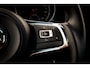 Volkswagen Scirocco 1.4 TSi Edition | Panoramadak | 19 inch LMV | Sportstoelen | Schroefset | PDC