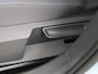 Volkswagen Golf 1.5 eHybrid GTE | SoH 97% | Panoramadak | Trekhaak | Achteruitrijcamera | Head-up display | Black style | Matrix LED verlichting | Stoel- en stuurwielverwarming | Dodehoekdetectie |