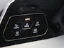 Volkswagen Golf 1.5 eHybrid GTE | SoH 97% | Panoramadak | Trekhaak | Achteruitrijcamera | Head-up display | Black style | Matrix LED verlichting | Stoel- en stuurwielverwarming | Dodehoekdetectie |