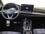 Volkswagen Golf 1.5 eHybrid GTE | SoH 97% | Panoramadak | Trekhaak | Achteruitrijcamera | Head-up display | Black style | Matrix LED verlichting | Stoel- en stuurwielverwarming | Dodehoekdetectie |