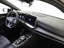Volkswagen Golf 1.5 eHybrid GTE | SoH 97% | Panoramadak | Trekhaak | Achteruitrijcamera | Head-up display | Black style | Matrix LED verlichting | Stoel- en stuurwielverwarming | Dodehoekdetectie |