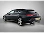 Mercedes-Benz CLA Shooting Brake 180 Luxury Line Trekhaak | Ledkoplampen | Parkeerpakket met achteruitrijcamera | Stoelverwarming. Inclusief 24 maanden Mercedes-Benz Certified garantie voor Europa.