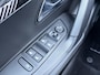 Peugeot e-2008 EV Allure Avantage 54 kWh 156pk | SoH 98% | Navigatie | Parkeercamera |