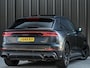 Audi Q8 55 TFSI quattro Pro Line Plus | Panoramadak | Night-Vision | Achterasbesturing | HUD | Luchtvering | B&O | Stoelmassage + Ventilatie | Camera | Soft-Close | Ambiance Interieur | Adaptive Cruise |