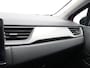 Renault Captur 1.3 TCe 130pk Intens | Full option | Pano dak | Stoel- en stuurwielverwarming | Trekhaak | Voorruitverwarming |