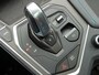 Lynk & Co 01 1.5, Black Style / Trekhaak / Elektr. Schuifdak / Camera 360 + Sensoren / Carplay + Android Auto / 20' LMV