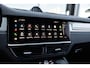 Porsche Cayenne Coupé 3.0 E-Hybrid, Platinum, *Krijt*, Massage, NL, Full Option!