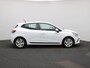 Renault Clio 1.6 E-Tech Hybrid 140 Zen | Automaat | Cruise control | Navigatie | Bluetooth | Apple carplay | Airco