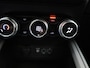 Renault Clio 1.6 E-Tech Hybrid 140 Zen | Automaat | Cruise control | Navigatie | Bluetooth | Apple carplay | Airco