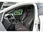 Volkswagen Golf 2.0 TSI GTI Clubsport 300pk Pano Grail Exhaust 19-inch Camera