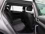 Volkswagen Passat Variant 1.5 TSI Comfortline Business | LMV | Parkeer sensoren | DAB | Stoel verwarming | Cruise control | Elec. achterklep | Ergo Comfort | Camera | Climate control | Apple carplay