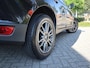 Volvo XC60 2.4D AWD Momentum Navi / Airco / Stoelverw / Leder / Cruise / Trekh / Pdc / Netjes onderhouden /