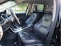 Volvo XC60 2.4D AWD Momentum Navi / Airco / Stoelverw / Leder / Cruise / Trekh / Pdc / Netjes onderhouden /