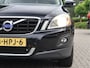 Volvo XC60 2.4D AWD Momentum Navi / Airco / Stoelverw / Leder / Cruise / Trekh / Pdc /  Netjes onderhouden / Export /
