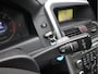 Volvo XC60 2.4D AWD Momentum Navi / Airco / Stoelverw / Leder / Cruise / Trekh / Pdc /  Netjes onderhouden / Export /
