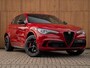 Alfa Romeo Stelvio 2.9 V6 AWD Quadrifoglio | Harman/Kardon | Rosso Competizione | Adapt. cruise | CarPlay | Carbon stuur