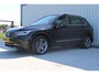 Volkswagen Tiguan 1.4 TSI eHybrid R Business+ | Incl. 12 maanden garantie | Adaptieve cruise control | Uitklapbare trekhaak | Schuif/kantel dak | Climate control | Apple carplay/Android auto | Navigatie | DAB radio | Parkeercamera |