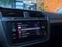 Volkswagen Tiguan 1.5 TSI ACT Active 150PK|1800KG Trekgewicht|1e Eigenaar|Adaptive Cruise|Trekhaak|CarPlay|Rijklaar