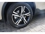Volvo XC40 2.0 B4 Plus Dark | Apple carplay/ Android auto | Electronic climate control | 18" lichtmetalen velgen | Voorstoelen verwarmd | Stuurwiel verwarmd | Trekhaak elektrisch uitklapbaar | Verwarmde voorruit |