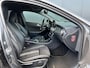 Mercedes-Benz A-klasse A 180 AMG White Art Edition LED Navi Camera Cruise Carplay NL-auto