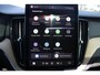 Volvo XC60 2.0 T6 Plug-in hybrid AWD Plus Dark | Lichtmetalen Velgen 19" | Allseason Banden | Trekhaak Elektrisch Uitklapbaar | Elektrisch Glazen Panorama-Dak | 360 Rondomzicht Camera | head-up Display | Stoelen Voor / Achter + Stuurwiel Verwarmend | Pilot Assist