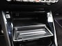 Peugeot 2008 1.2 PureTech GT Camera | Trekhaak | Parkeersensoren | Cruise Control | Apple Carplay/Android Auto | 17" Lichtmetalen Velgen