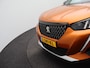 Peugeot 2008 1.2 PureTech GT Camera | Trekhaak | Parkeersensoren | Cruise Control | Apple Carplay/Android Auto | 17" Lichtmetalen Velgen