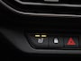 Dacia Jogger 1.0 TCe 110Pk Extreme 7p. | Navigatie | Climate Control | Cruise Control | Trekhaak | Apple Carplay/Android Auto | Parkeersensoren Voor & Achter met Camera | Blind Spot Warning | Privacy Glass | Lichtmetalen Velgen | Keyless Start & Go | Stoelverwarming |