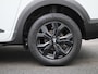 Dacia Jogger 1.0 TCe 110Pk Extreme 7p. | Navigatie | Climate Control | Cruise Control | Trekhaak | Apple Carplay/Android Auto | Parkeersensoren Voor & Achter met Camera | Blind Spot Warning | Privacy Glass | Lichtmetalen Velgen | Keyless Start & Go | Stoelverwarming |