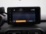 Dacia Jogger 1.0 TCe 110Pk Extreme 7p. | Navigatie | Climate Control | Cruise Control | Trekhaak | Apple Carplay/Android Auto | Parkeersensoren Voor & Achter met Camera | Blind Spot Warning | Privacy Glass | Lichtmetalen Velgen | Keyless Start & Go | Stoelverwarming |