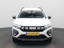 Dacia Jogger 1.0 TCe 110Pk Extreme 7p. | Navigatie | Climate Control | Cruise Control | Trekhaak | Apple Carplay/Android Auto | Parkeersensoren Voor & Achter met Camera | Blind Spot Warning | Privacy Glass | Lichtmetalen Velgen | Keyless Start & Go | Stoelverwarming |