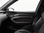Audi E-tron 55 quattro Business edition Plus 95 kWh 409 Pk | S-Line Interieur | Afneembare Trekhaak | Head-Up Display | Stoelverwarming voor & achter | 4-Zone Airco | 21 Inch