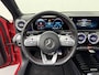 Mercedes-Benz A-klasse 200 AMG | Panorama | Led | Augmented | Widescreen | Elektrische stoelen | Leder-Alcantara