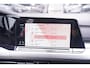 Volkswagen Golf 1.5 eTSI Life Navi Apple Carplay wegklapbare-Trekhaak Achteruitrijcamera private glas 3-Zone Clima stoel/stuurverwarming ACC PDC