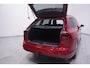 Volkswagen Golf 1.5 eTSI Life Navi Apple Carplay wegklapbare-Trekhaak Achteruitrijcamera private glas 3-Zone Clima stoel/stuurverwarming ACC PDC