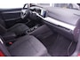 Volkswagen Golf 1.5 eTSI Life Navi Apple Carplay wegklapbare-Trekhaak Achteruitrijcamera private glas 3-Zone Clima stoel/stuurverwarming ACC PDC