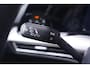 Volkswagen Golf 1.5 eTSI Life Navi Apple Carplay wegklapbare-Trekhaak Achteruitrijcamera private glas 3-Zone Clima stoel/stuurverwarming ACC PDC