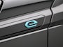 Peugeot e-2008 EV Active 50 kWh | Apple Carplay/Android Auto | Pack Safety Plus | DAB ontvanger | Keyless start | Stuurwiel multifunctioneel | Bluetooth telefoonvoorbereiding |