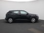 Peugeot e-2008 EV Active 50 kWh | Apple Carplay/Android Auto | Pack Safety Plus | DAB ontvanger | Keyless start | Stuurwiel multifunctioneel | Bluetooth telefoonvoorbereiding |