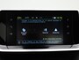 Peugeot e-2008 EV Active 50 kWh | Apple Carplay/Android Auto | Pack Safety Plus | DAB ontvanger | Keyless start | Stuurwiel multifunctioneel | Bluetooth telefoonvoorbereiding |