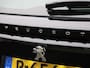 Peugeot e-2008 EV Active 50 kWh | Apple Carplay/Android Auto | Pack Safety Plus | DAB ontvanger | Keyless start | Stuurwiel multifunctioneel | Bluetooth telefoonvoorbereiding |