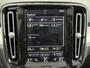 Volvo XC40 1.5 T4 Recharge Inscription Expression | Plug-in Hybrid (PHEV) | Trekhaak | 360 Graden Camera | Parkeersensoren | Panoramadak | Harman Kardon Audio | Keyless Entry | Elektrische Achterklep | Lederen Bekleding | Stoelverwarming voor en achter | Cruise Control Adaptief | BLIS | Navigatie | Apple Carplay | Android Auto