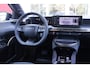 Lancia Ypsilon 1.2 Hybrid 110PK AUTOMAAT LX | CAMERA VOOR + ACHTER | PARKEERSENSOREN VOOR + ACHTER | DRIVE PACK: ADAPTIVE CRUISE CONTROL/DODEHOEK DETECTIE/ELEKTRISCH INKLAPBARE BUITENSPIEGELS/SPROTIEF STUURWIEL | SFEER VERLICHTING | CLIMATE CONTROL | DRAADLOZE APPLE CARPLAY/ANDROID AUTO | DRAADLOZE TELEFOONLADER | 17" LICHTMETALEN VELGEN "DIAMOND CUT" | WIELKASTEN "GLOSSY BLACK" | PRIVACY GLAS ACHTER | PREMIUM STOELBEKLEDING "GRIGIO ANTRACITE" | KLEUR: "BIANCO QUARZO" |