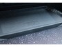 Lancia Ypsilon 1.2 Hybrid 110PK AUTOMAAT LX | CAMERA VOOR + ACHTER | PARKEERSENSOREN VOOR + ACHTER | DRIVE PACK: ADAPTIVE CRUISE CONTROL/DODEHOEK DETECTIE/ELEKTRISCH INKLAPBARE BUITENSPIEGELS/SPROTIEF STUURWIEL | SFEER VERLICHTING | CLIMATE CONTROL | DRAADLOZE APPLE CARPLAY/ANDROID AUTO | DRAADLOZE TELEFOONLADER | 17" LICHTMETALEN VELGEN "DIAMOND CUT" | WIELKASTEN "GLOSSY BLACK" | PRIVACY GLAS ACHTER | PREMIUM STOELBEKLEDING "GRIGIO ANTRACITE" | KLEUR: "BIANCO QUARZO" |