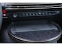 Lancia Ypsilon 1.2 Hybrid 110PK AUTOMAAT LX | CAMERA VOOR + ACHTER | PARKEERSENSOREN VOOR + ACHTER | DRIVE PACK: ADAPTIVE CRUISE CONTROL/DODEHOEK DETECTIE/ELEKTRISCH INKLAPBARE BUITENSPIEGELS/SPROTIEF STUURWIEL | SFEER VERLICHTING | CLIMATE CONTROL | DRAADLOZE APPLE CARPLAY/ANDROID AUTO | DRAADLOZE TELEFOONLADER | 17" LICHTMETALEN VELGEN "DIAMOND CUT" | WIELKASTEN "GLOSSY BLACK" | PRIVACY GLAS ACHTER | PREMIUM STOELBEKLEDING "GRIGIO ANTRACITE" | KLEUR: "BIANCO QUARZO" |